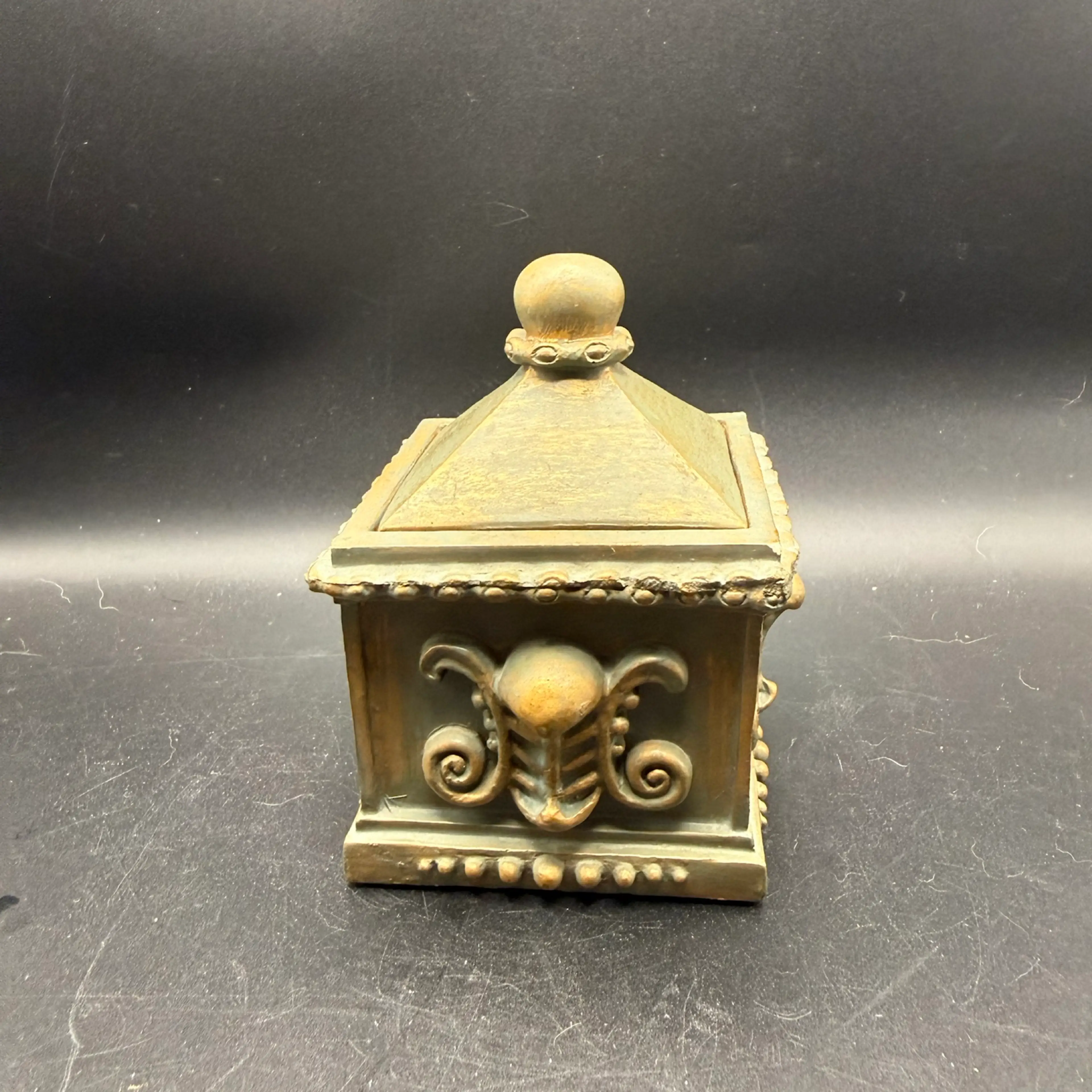 Image 3 of 6