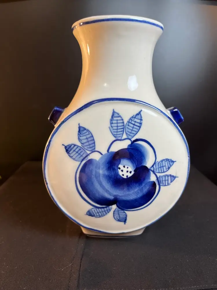 Beautiful USSR Porcelain Old Gzhel Cobalt Blue & White Unique Design Vase