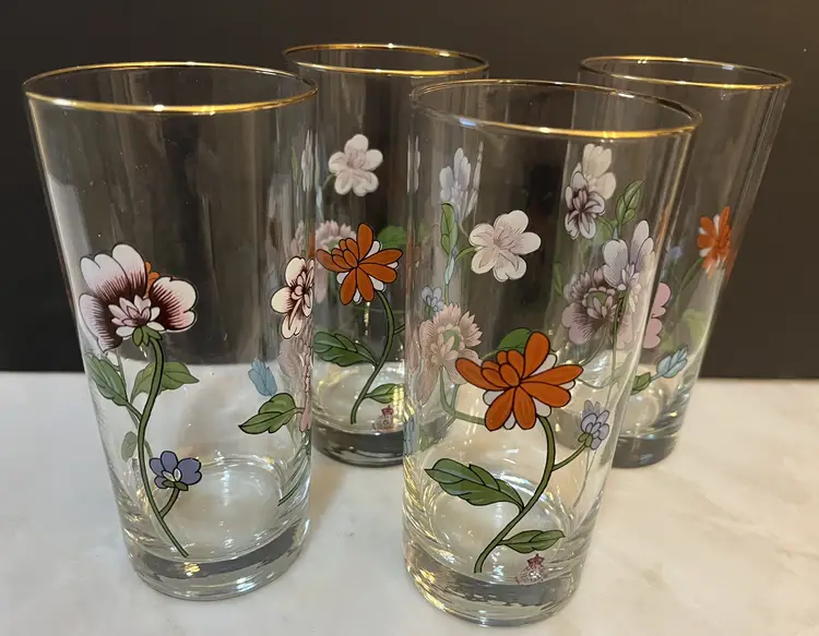 Share Vintage Astley Royal Worchester 2004 14oz. Glassware Tumblers Made in England