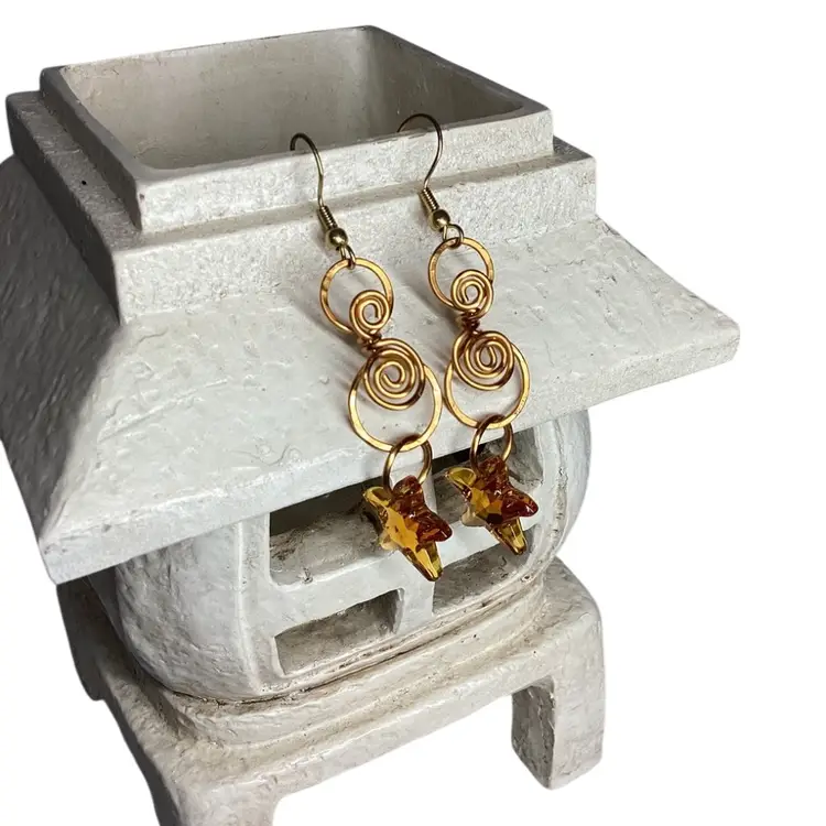 Double Swirled Golden Wire With Swarovski Starfish Earrings