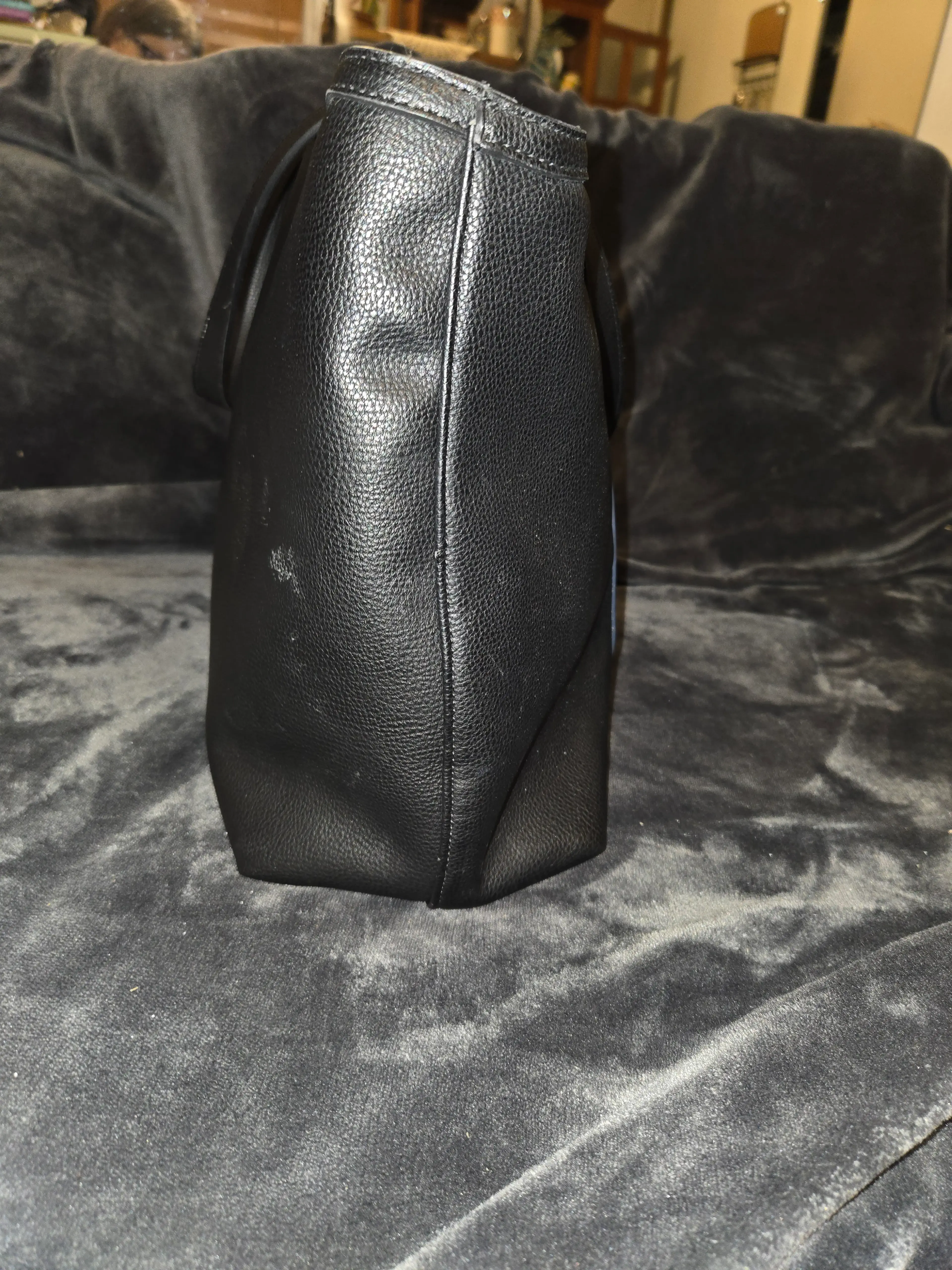 Image 4 of 7