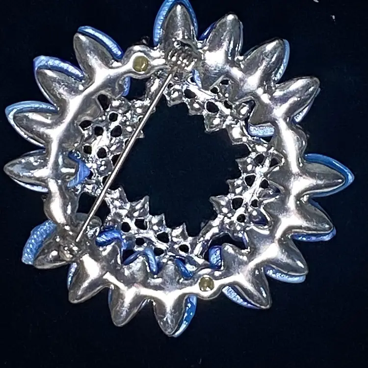 Vintage Blue/Rhinestone Brooch