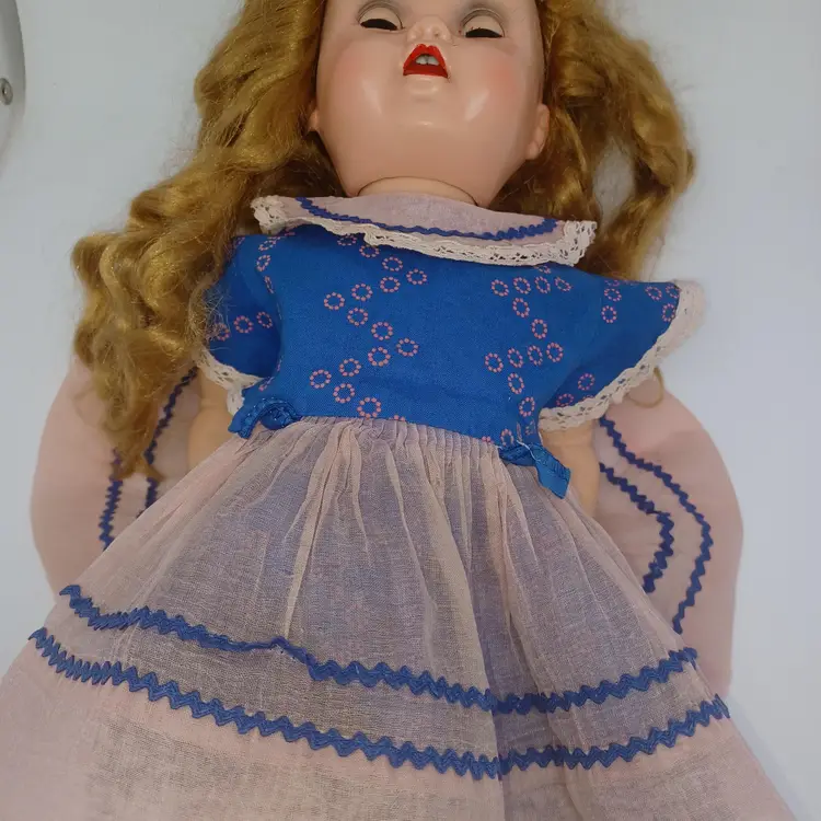 Vintage Ideal 1950's Saucy Walker Doll W16 with Curls, Sleepy Eyes & Crier