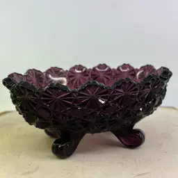 LG Wright Vintage Amethyst Purple Daisy and Button Trinket Candy Bowl 5.25”