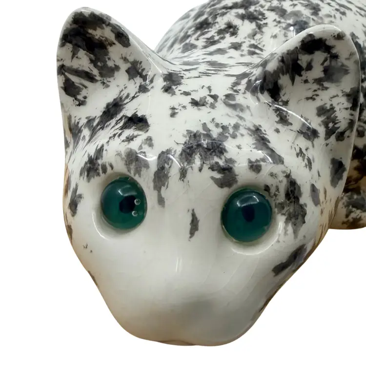 Vintage ELPA Alcobaca Ceramic Crouching Gray & White Cat Figurine w/Green Eyes
4.5” T x 11.75” L x 5.25” W