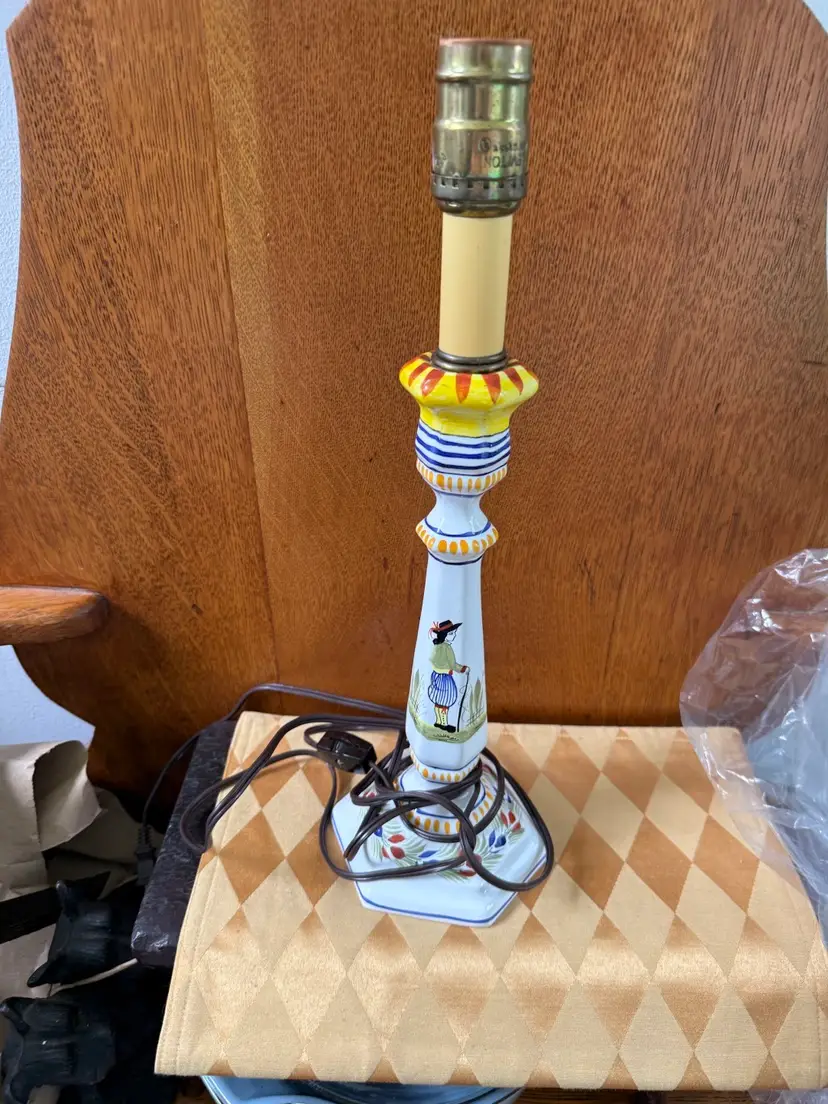 Henriot Quimper Candlestick lamp