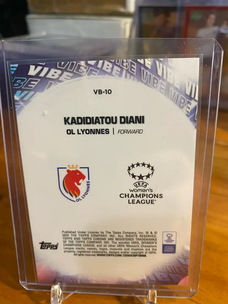 24/25 Topps Chrome UWCL Vibe - Kadidiatou Diani