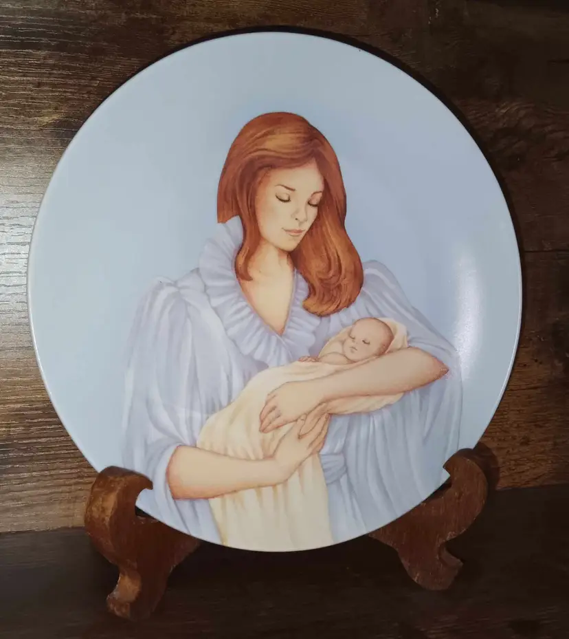 1988 House of Lloyd, Inc. Red Headed Married Mother Holding A Newborn Baby