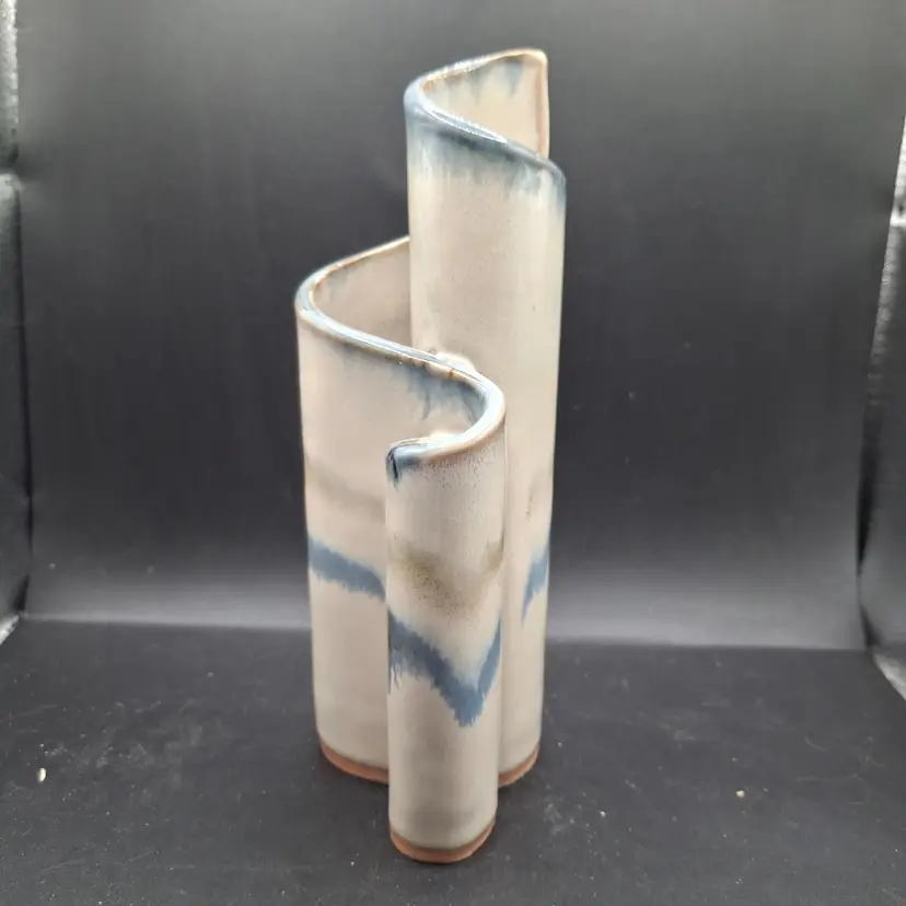 Vintage Bay Keramik Double Ribbon Swirl Ceramic Vase Pen Holder