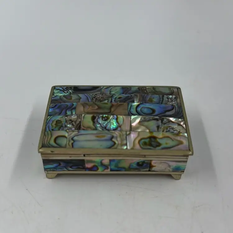 Vintage Mexico Alpaca Silver Abalone Trinket/Pill Box With A Hinge Closure And Wood Interior