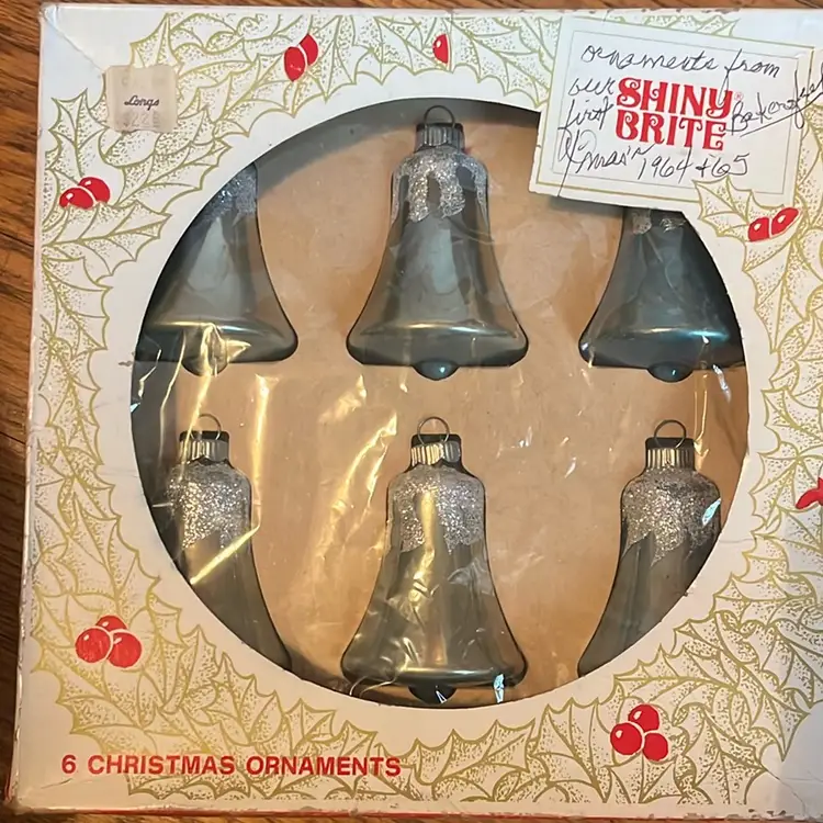 Shiny Brite 6 Pack ornaments