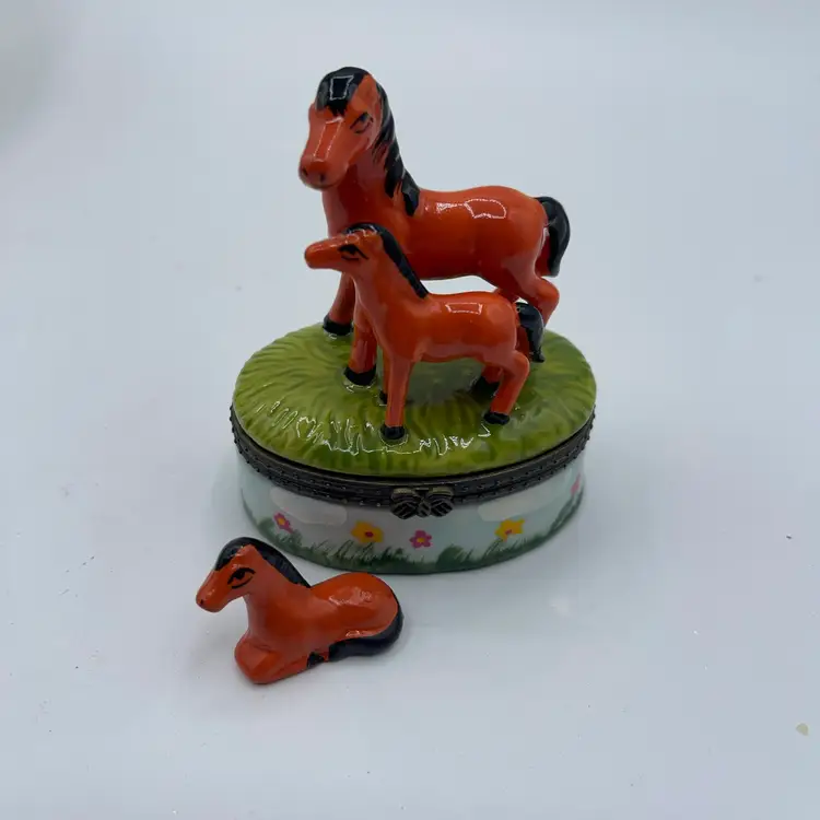 20-Porcelain Hinged Trinket Box Horse Pony With Baby Colt Trinket 3”