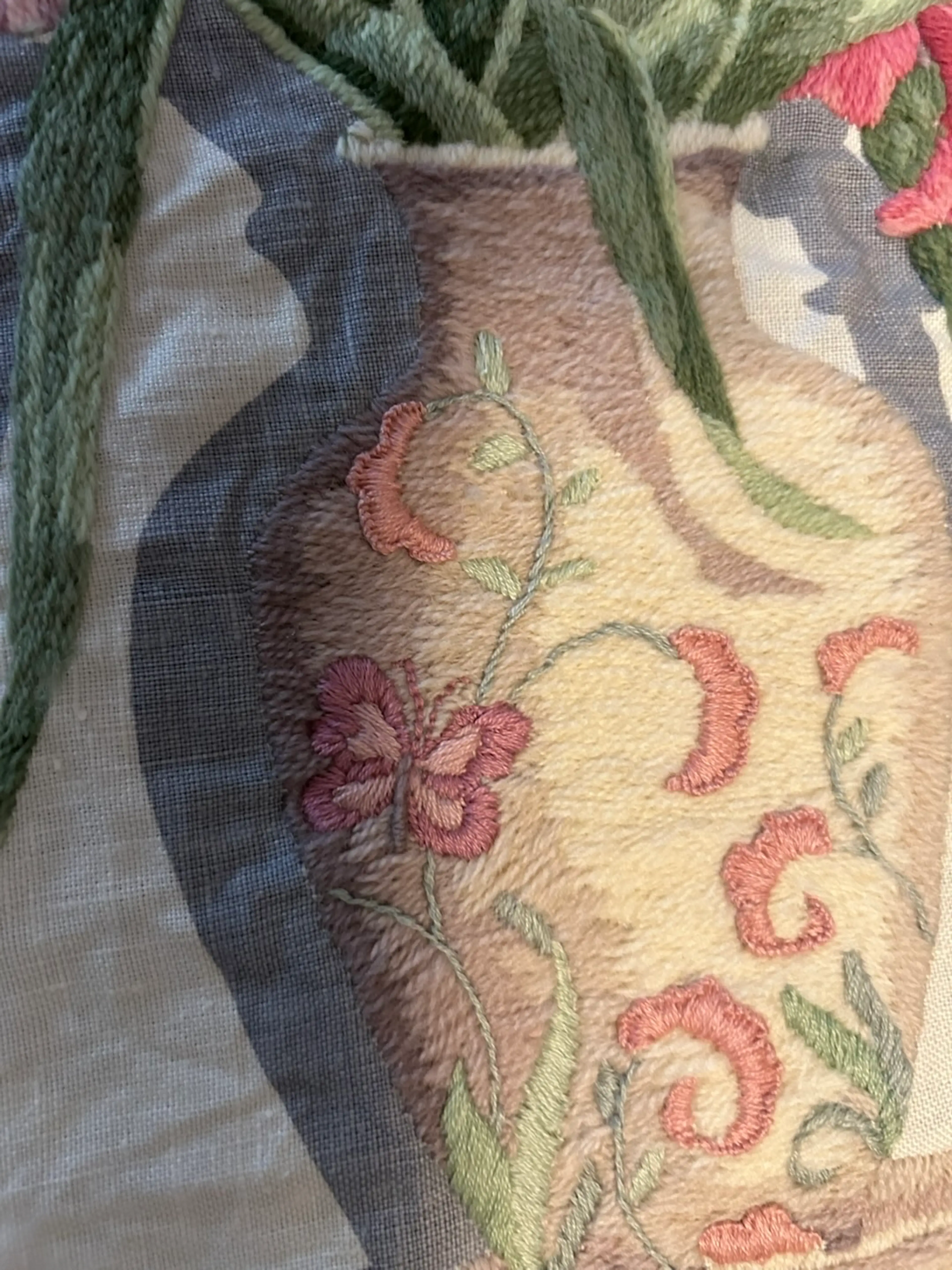 Image 4 of 6