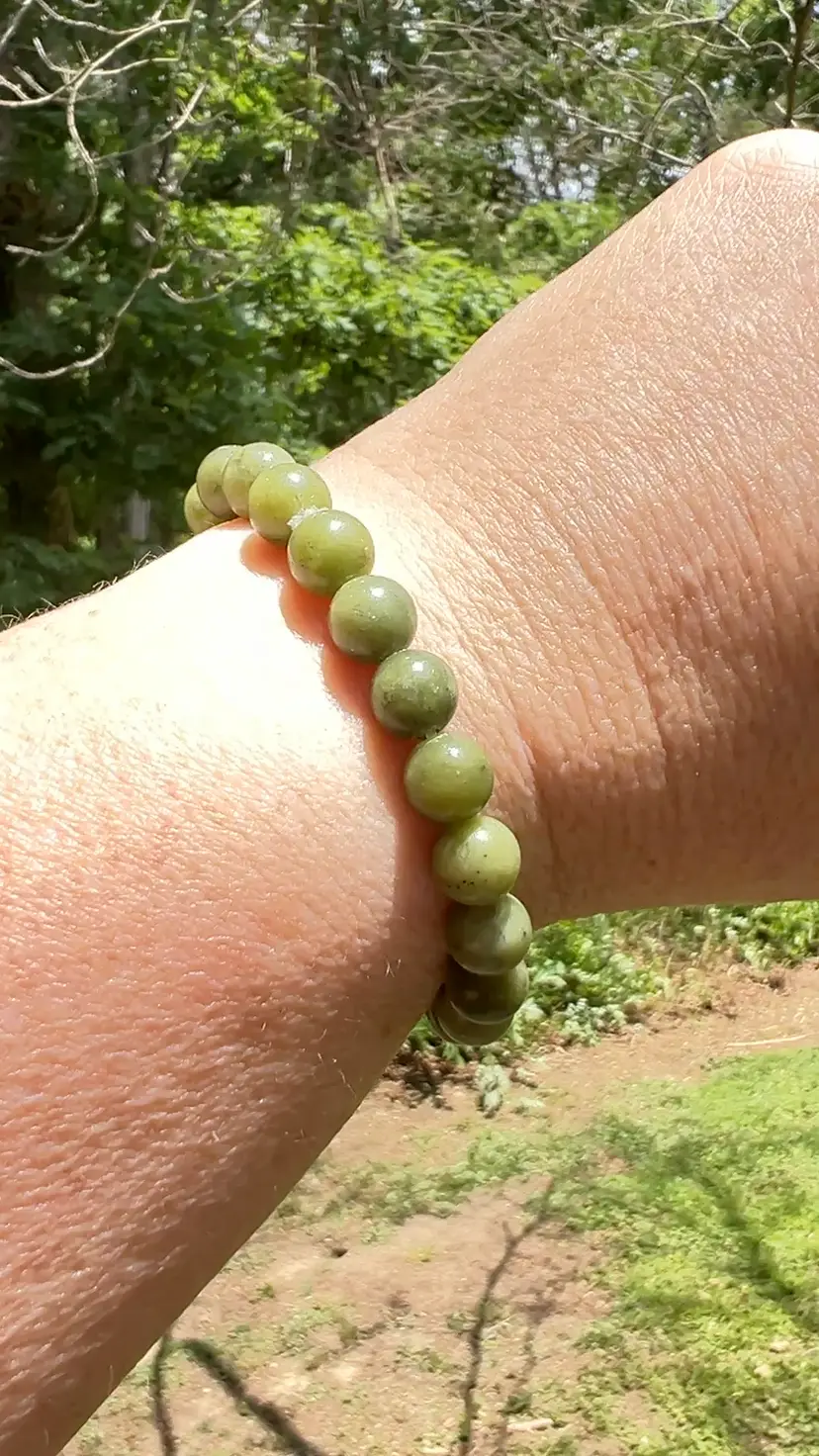 Jade 8mm Green Stone Beads.  6-1/2" to 7” Stretch Bracelet Jewelry.