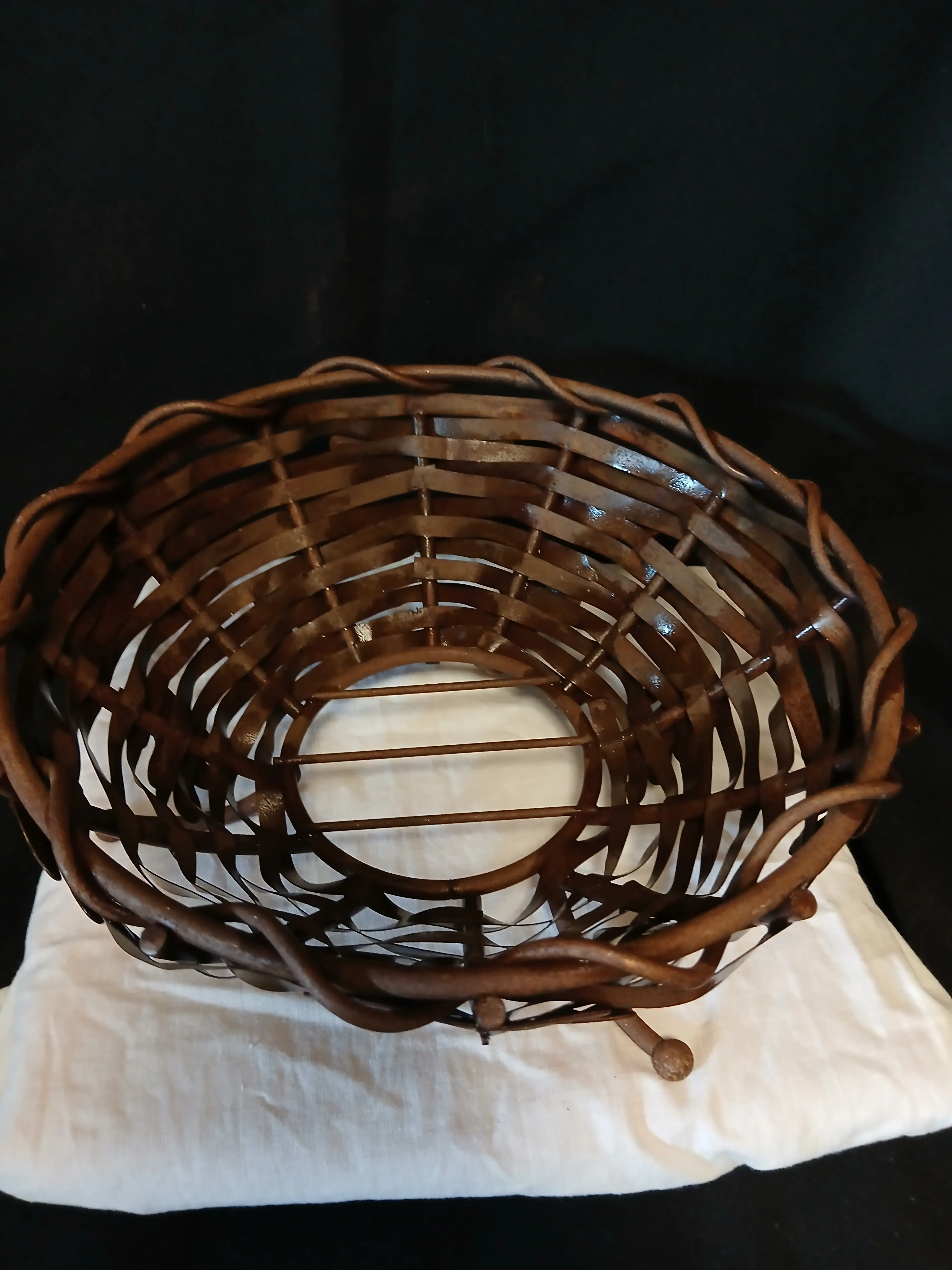 Image 3 of 7