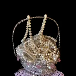 #01 - Basket Of Pearls