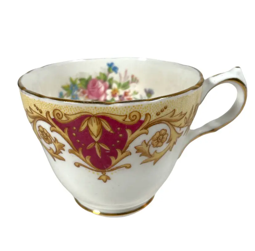 Grosvenor Balmoral Teacup Gold Trim  Made In England Bone China Vintage Chic