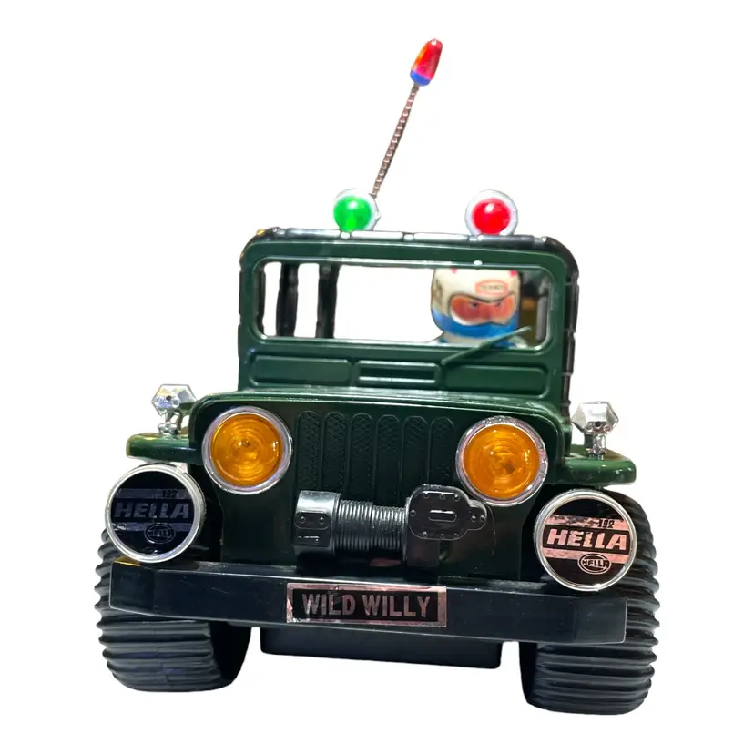 VINTAGE 80’s WILD WILLY M38 BATTERY POWERED 1/10 SCALE JEEP