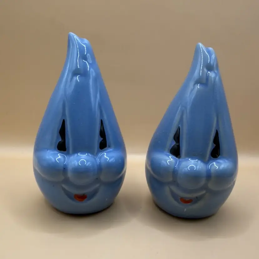 Handy Flame Vintage Anthropomorphic 1940s Blue Flame Natural Gas Salt & Pepper Shakers 4”