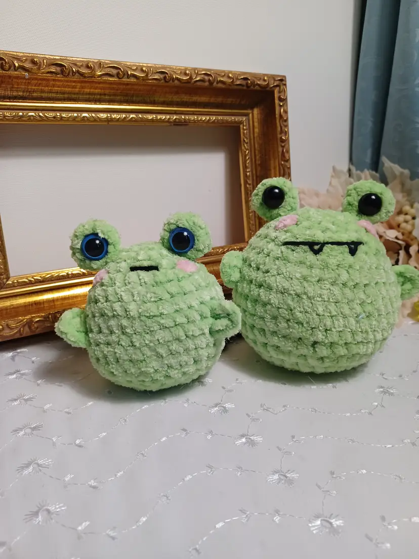 Happy frogs