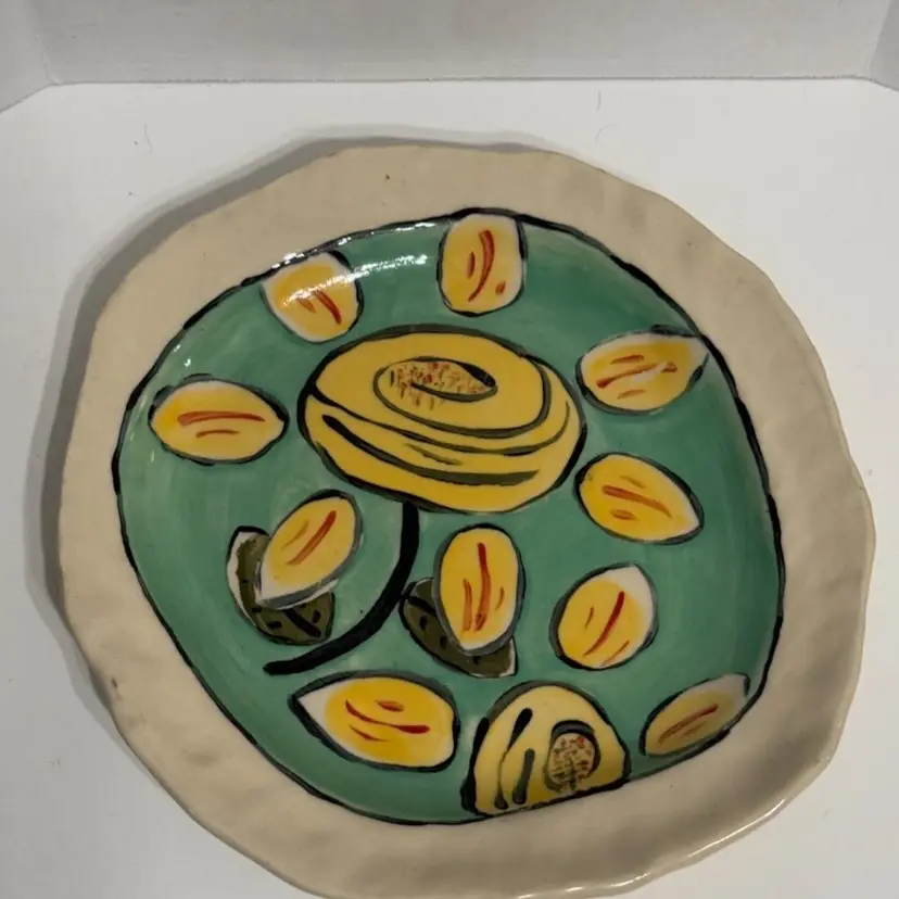 Floral Pate By Michelle Ettrick 9.5”