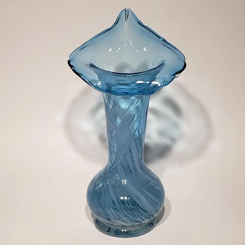 Hand Blown Blue Swirl Glass Jack In The Pulpit 8" Ruffled Vase
