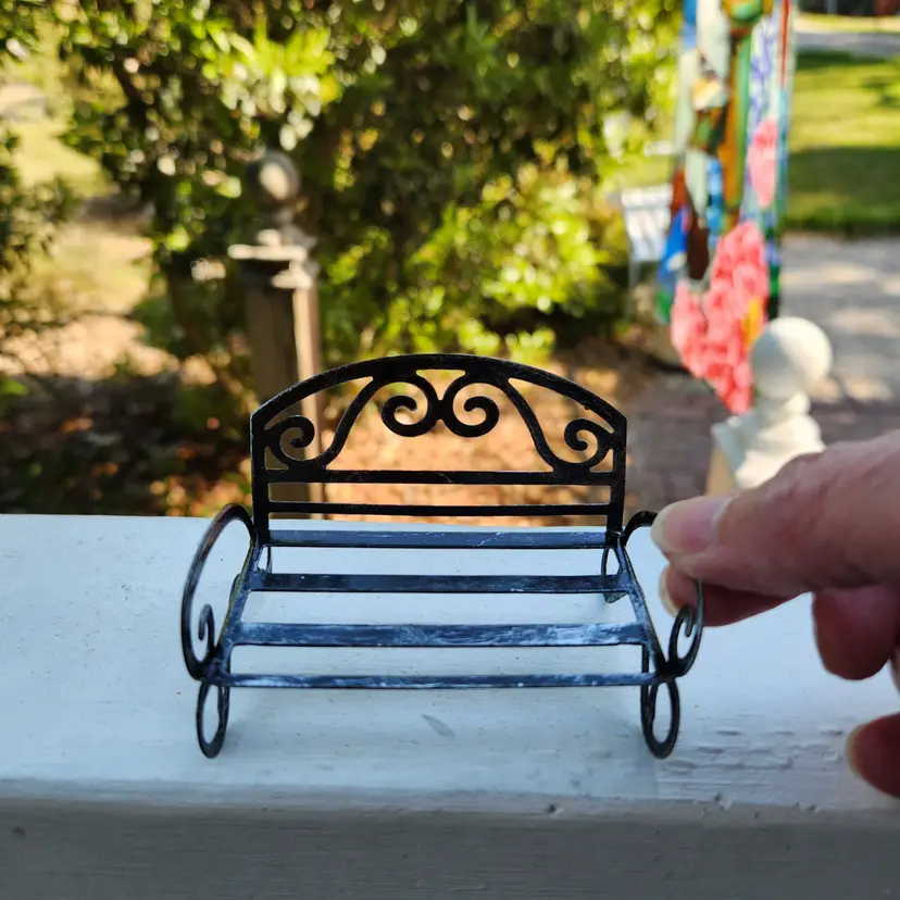 Miniature Bench 3"x3"