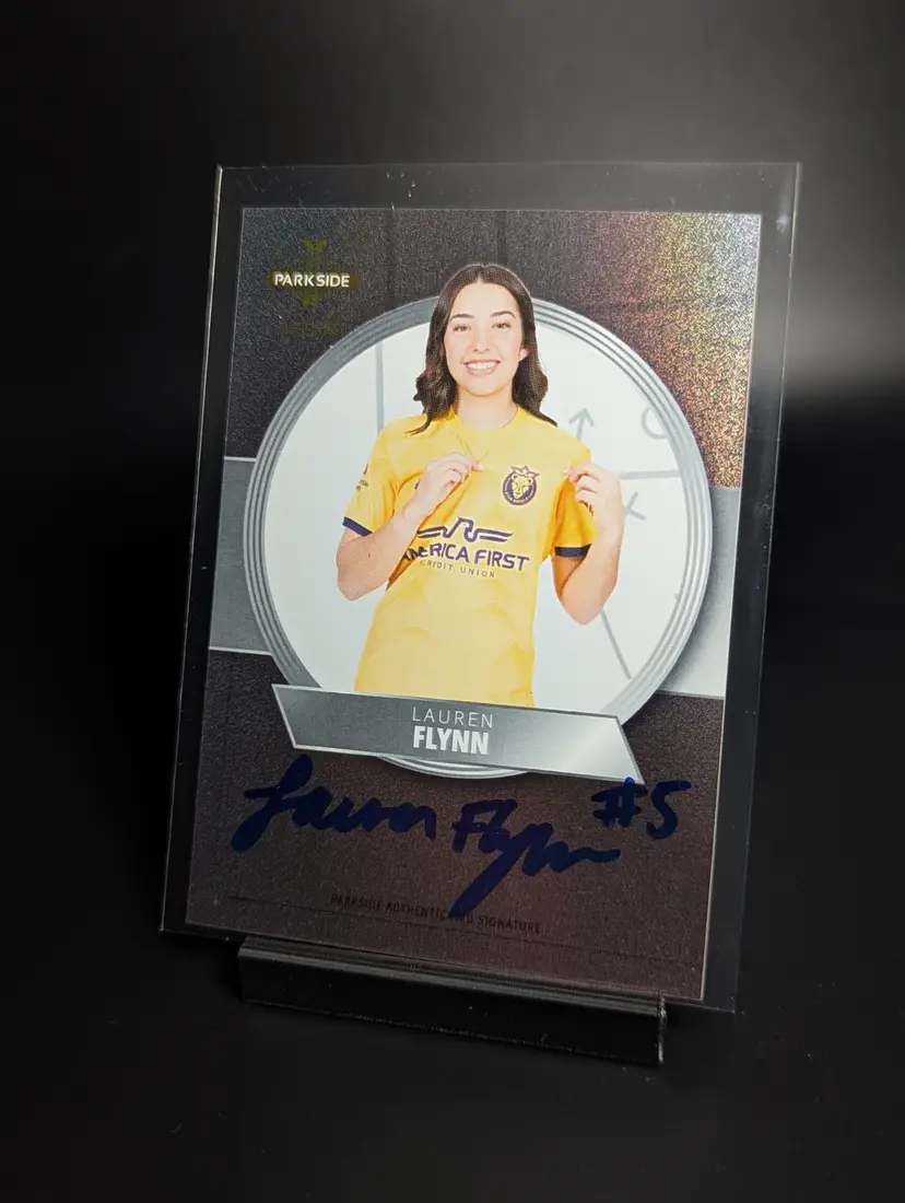 2024 Parkside NWSL Vol 2 Lauren Flynn Signature Series Shimmer Auto /99 Utah Royals