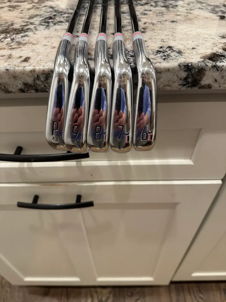 Titleist 23' T200 6-PW KBS Tour Light Stiff Shaft RH Upgraded Grips!  cgssupply