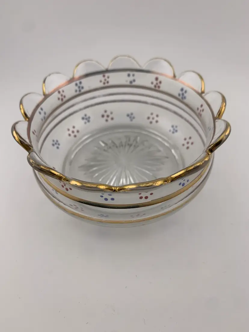 Sweet Little Hand painted Clear Glass Dish Gold Striped Scalloped Edge Star Bottom
