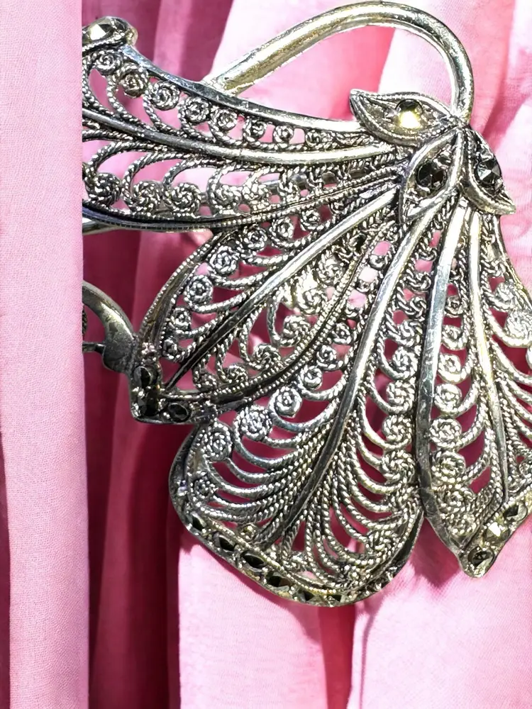 Vintage Filigree Sterling Silver Flower with Marcasite Accent Stones Brooch Pin - 1” Square - Tested