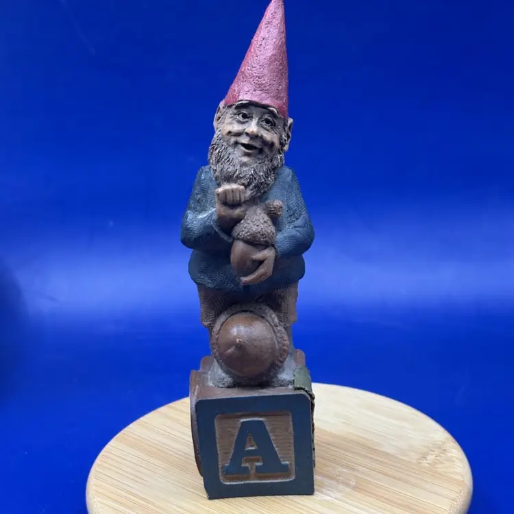 Tom Clark Gnome Alphabet Block “A” For Acorn Figurine