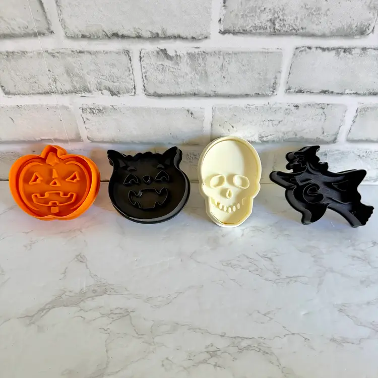 Set of 4 Halloween Shape Cookie Press Cookie Cutters Jack-O-Lantern Black Cat Witch Skeleton