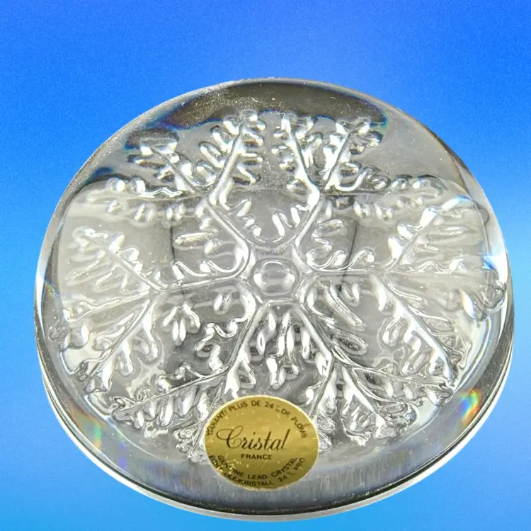 Vintage Crystal Snowflake Domed Paperweight By Cristal Made In France 2” Tall x 3.25” Wide