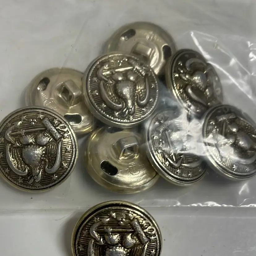 Bag Of Buttons Set Of 8 Matching 636