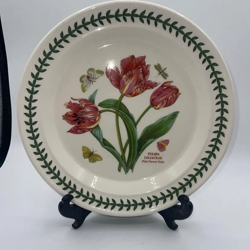 Portmeirion Botanic Garden pink parrot tulip 10 1/2"  Dinner Plate