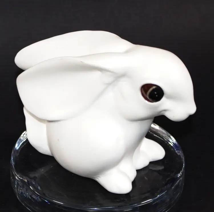 White Fine Bone China Bunny Rabbit by Freeman for GG George Good