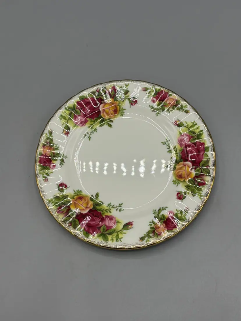 Old Country Rose royal Albert bread & butter plate