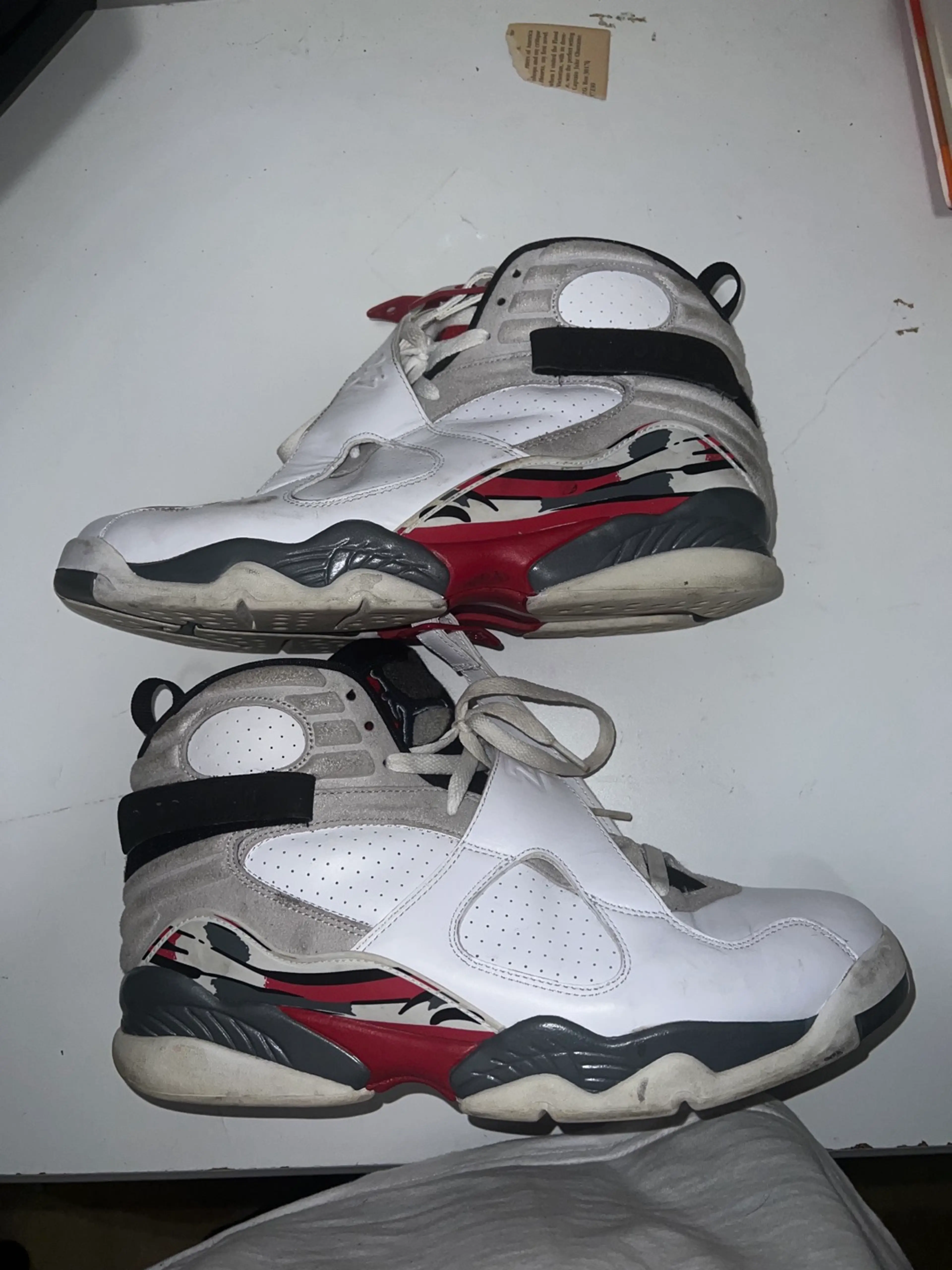 Jordan 8 Bugs Bunny