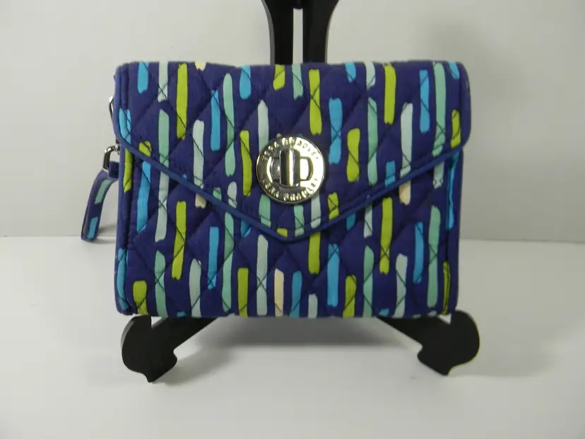 Vera Bradley Lock Wallet in Katalina Showers Pattern-Blue-Green-Aqua