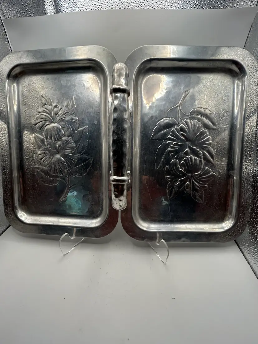 Aluminum Folding Tray - Mid Century - VTG
