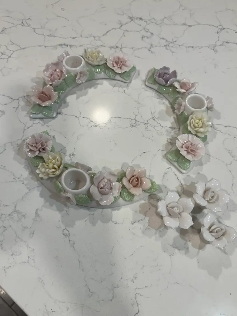 Vintage Ardalt Ceramic Decorative Wreath