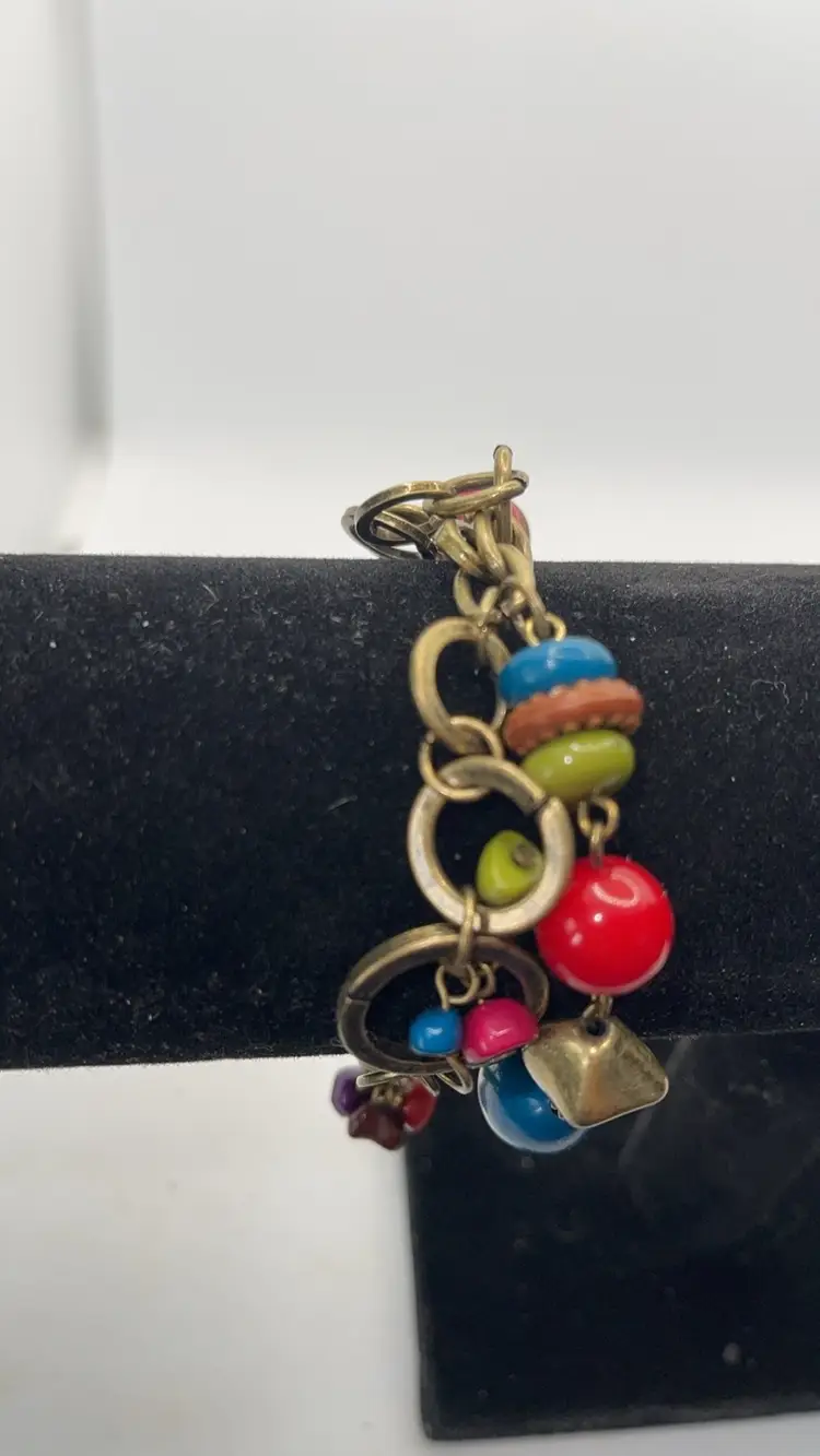 Design multicolor bracelet adjustable 6.5 inches