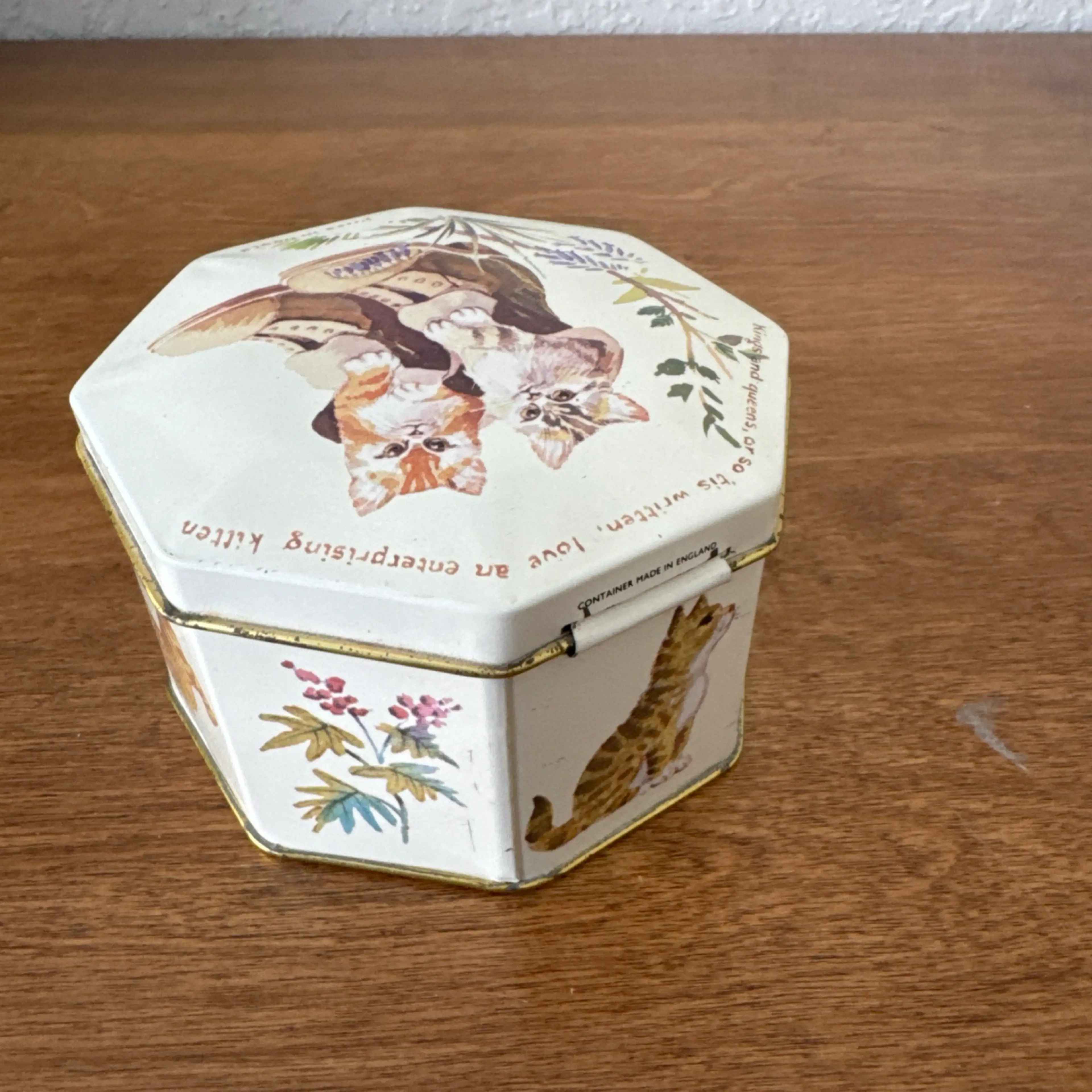Image 4 of 7