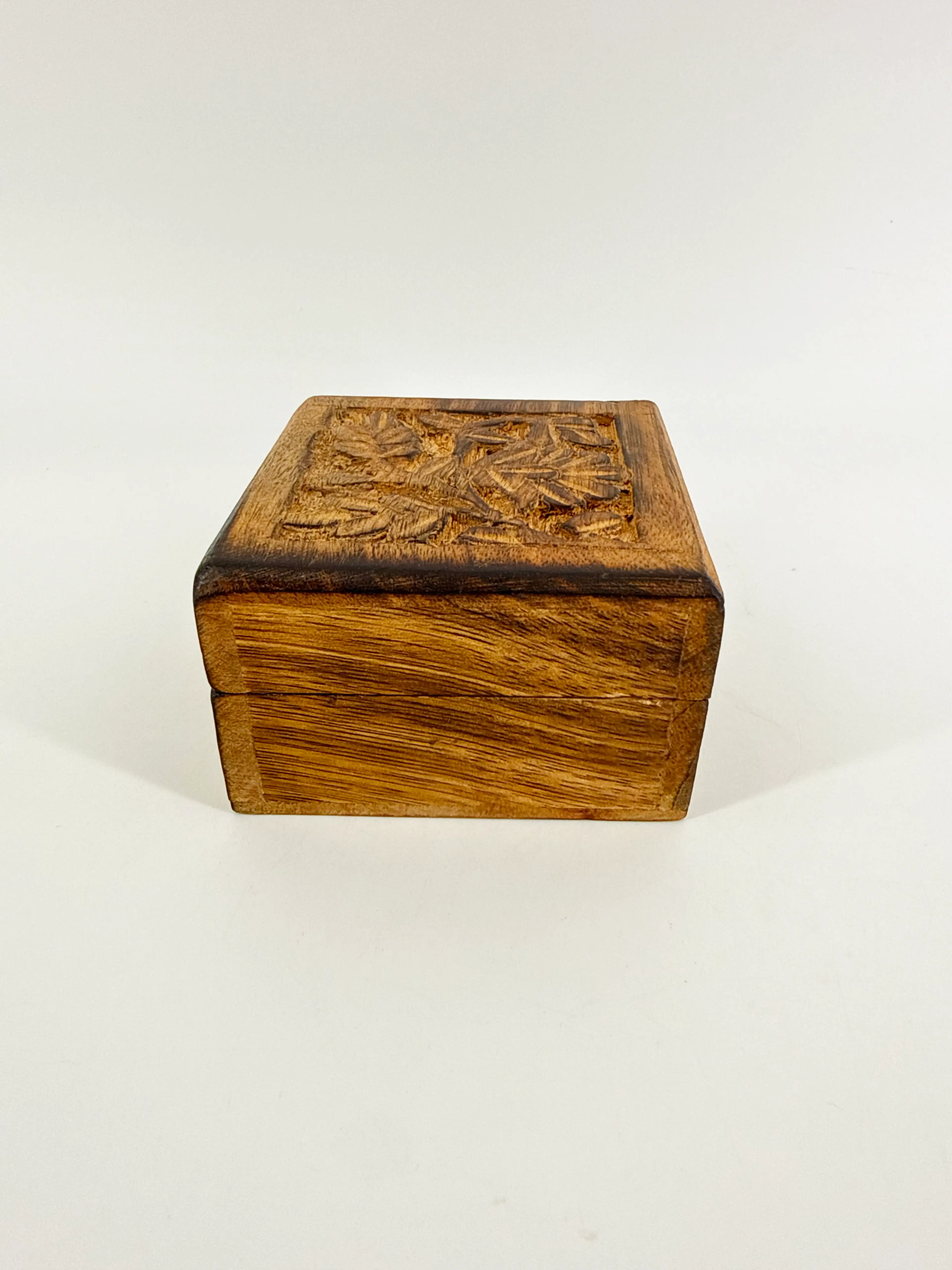 Image 4 of 7