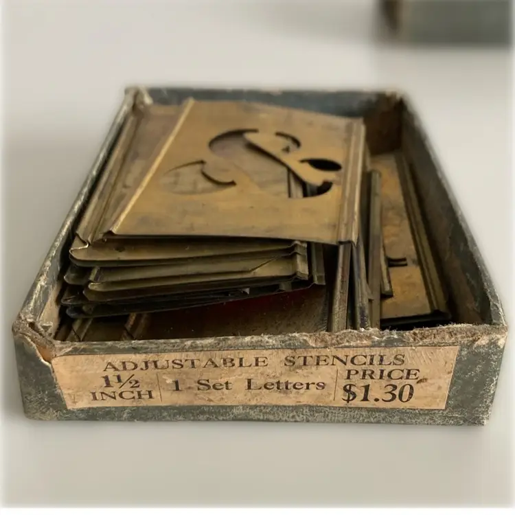 Eureka Interlocking Adjustable Lettering Stencils in Original Box