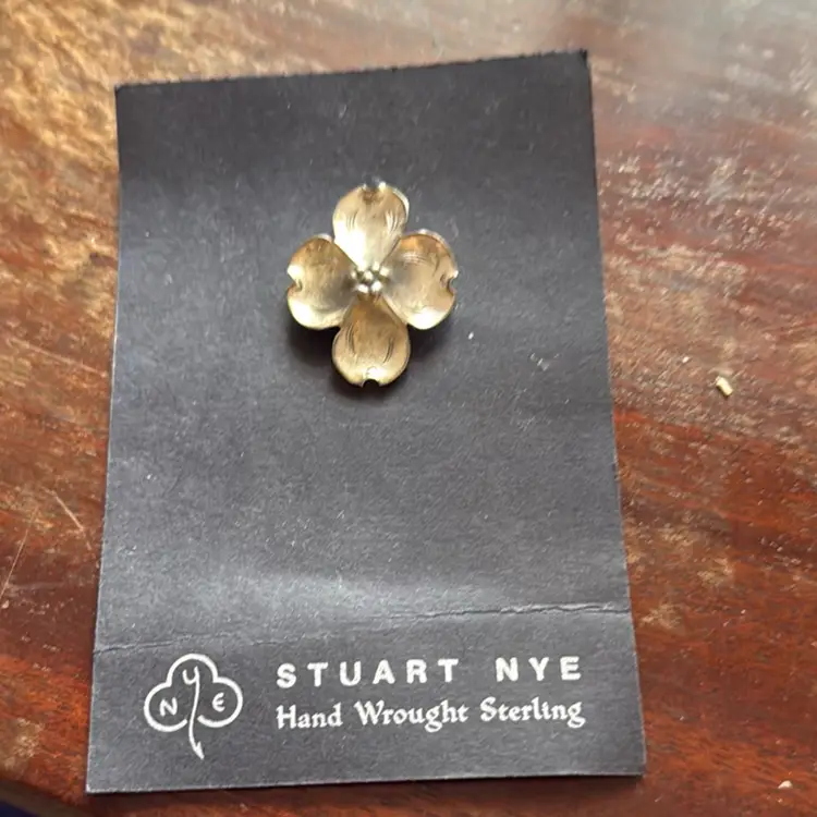 Sterling Silver Dogwood Pin