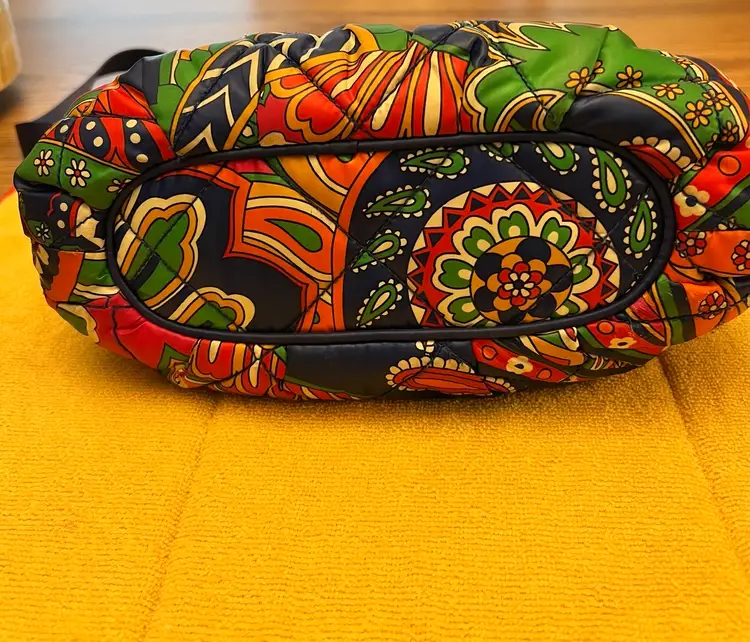 Vera Bradley Retired Venetian Paisley Multi Pocket Crossbody Bag