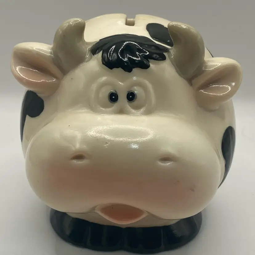 Vintage Cow Bank, Whimsical, Ceramic,
4” X 4”X 4”