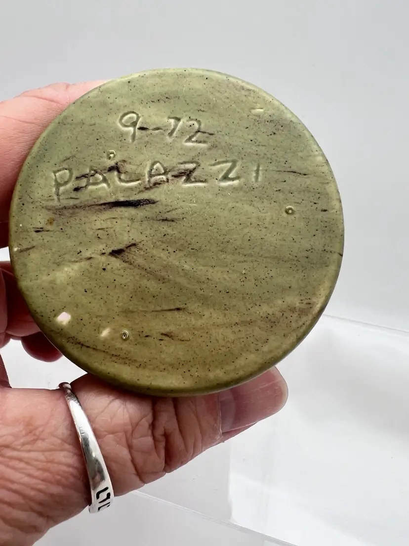 #2042B Vintage Pottery Toothpick Holder (Handmade?) with American Eagle and Stars Emblem.